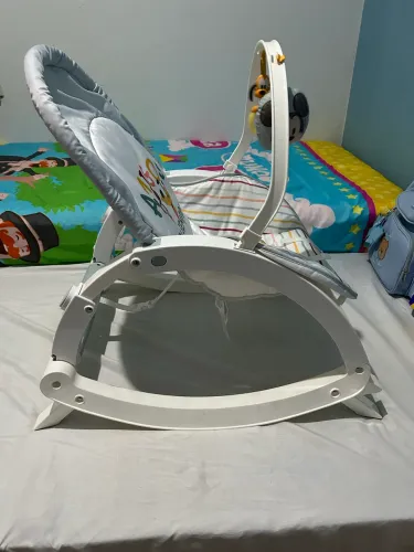 Vendo cadeirinha vibratória
