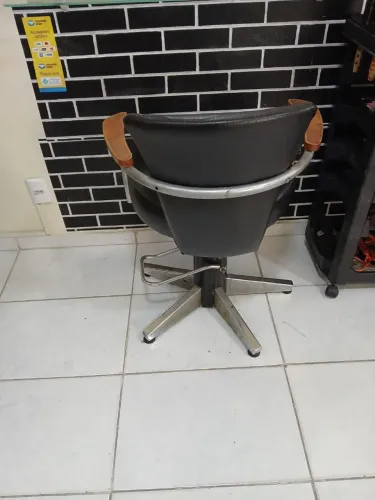 Móveis para salão de beleza 