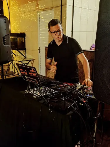 DJ PROFISSIONAL PARA FESTA E EVENTOS