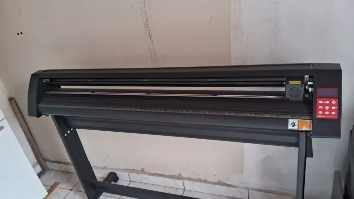 Maquina plotter de recorte