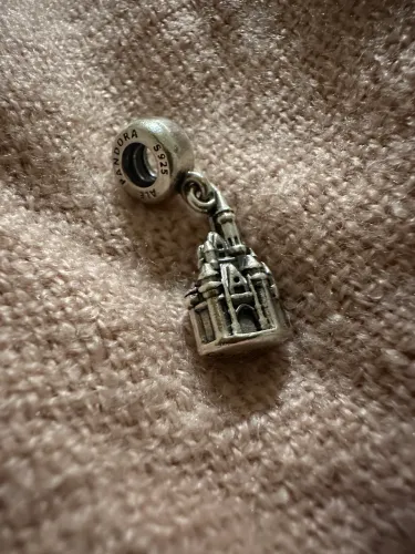 Charm Pandora Castelo da Disney Original. Só vende na Disney! Pingente em prata 925