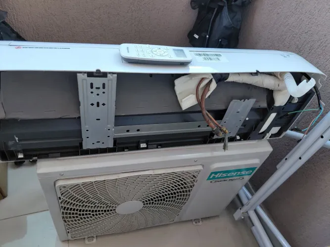 Split 12.000 inverter 220v