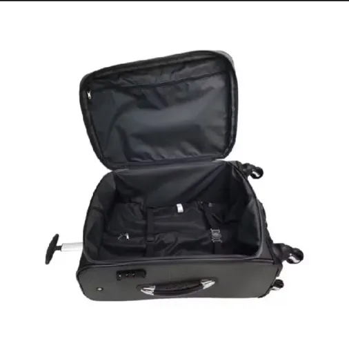 Vendo mala semi nova barato 