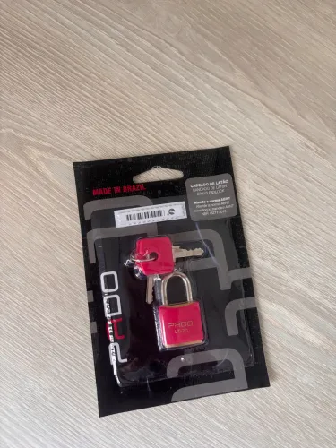Cadeado rosa novo