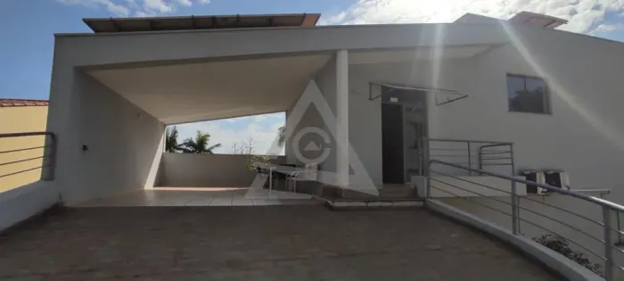 Casa à venda e para alugar em Campinas, Parque Taquaral, com 4 quartos, com 491 m²