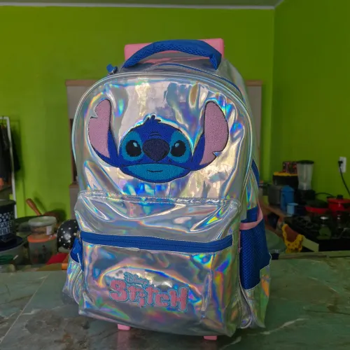 Mochila stitch de rodinhas