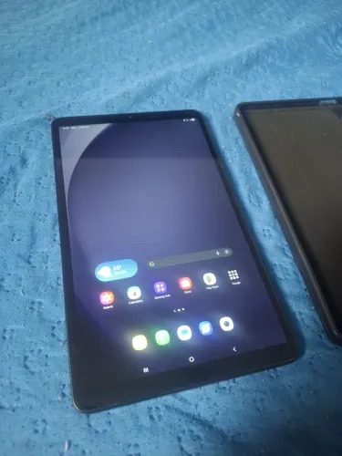 Tablet SAMSUMG tab A9