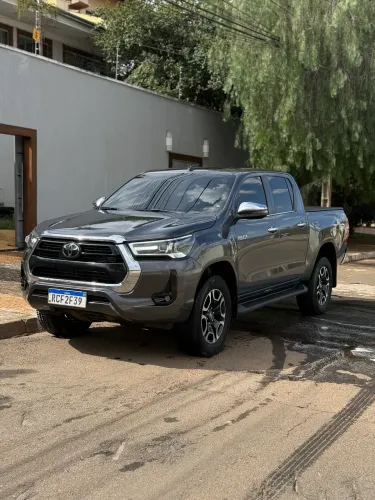 Toyota Hilux CD SRX 4X4 2.8 TDI 16V Diesel Aut. 2021
