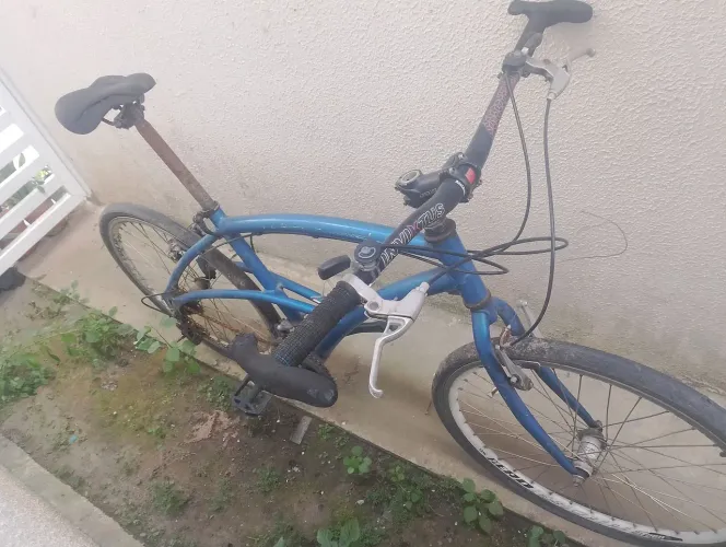 Bicicleta de alumínio