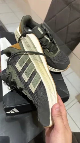 Tênis Adidas Astrastar 