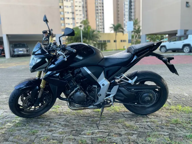 Honda CB 1000R 2015 ABS - Preta - Impecável - Manual e Chave Reserva