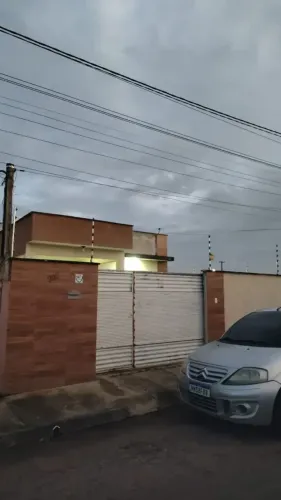 REPASSO, CASA COM 3 QUARTOS, BOSQUE DAS COLINAS.