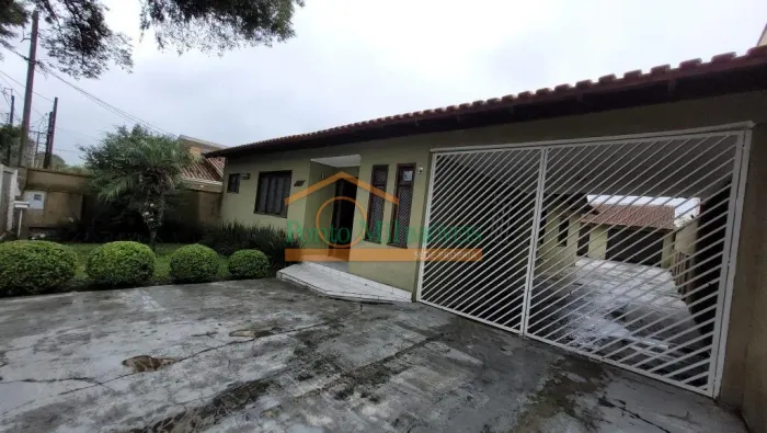 CASA PARA LOCAÇÃO NO BAIRRO - SANTA FELICIDADE