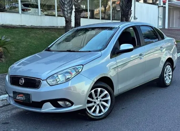 Fiat Grand Siena Attrac. 1.4 EVO F.flex 8V 2017