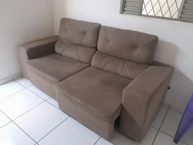 Sofá retrátil 3 lugares