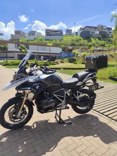 MOTO BMW GS 1250 OPORTUNIDADE