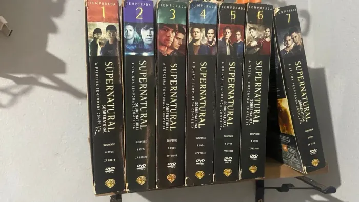 Box DVD supernatural 1-7 temporada