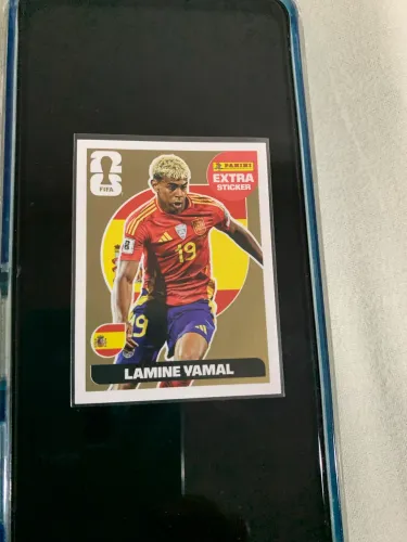 Figurinha legend Lamine Yamal Ouro