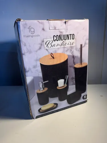 Conjunto de banheiro