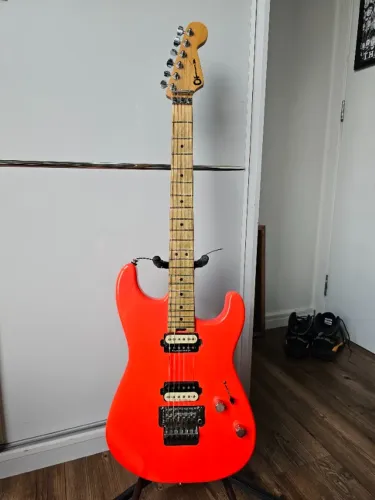 Guitarra Charvel Pro Mod San Dimas Style 1 HH Rocket Red