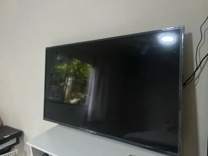Tv LG Smart 42 polegadas