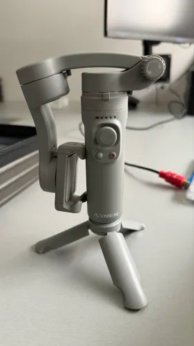 Gimbal Axen