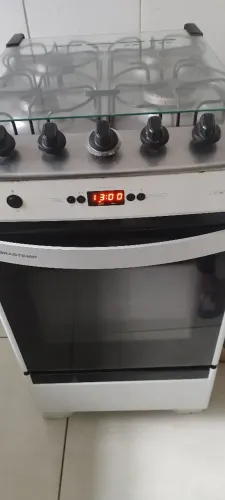 Fogão Brastemp elétrico com timer