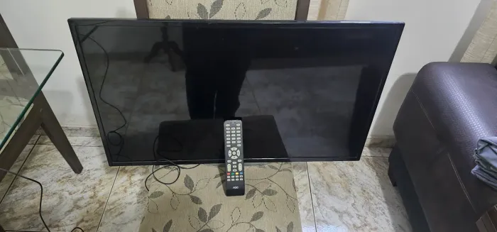 Tv AOC 32" LEIA A DESCRIÇÃO!!!