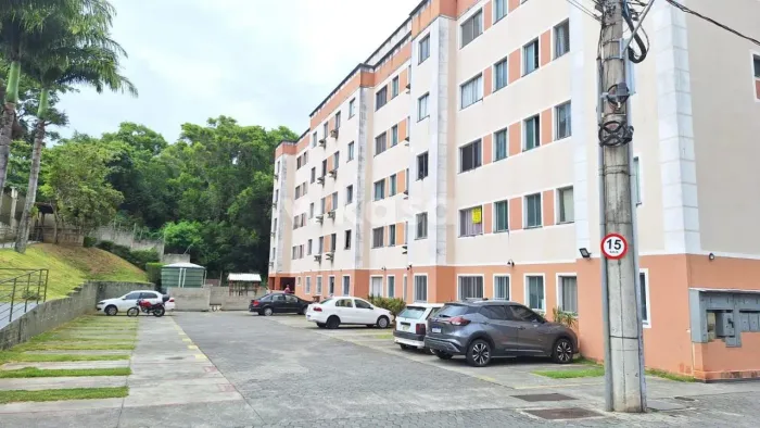 Apartamento em Estância Monazítica - Serra