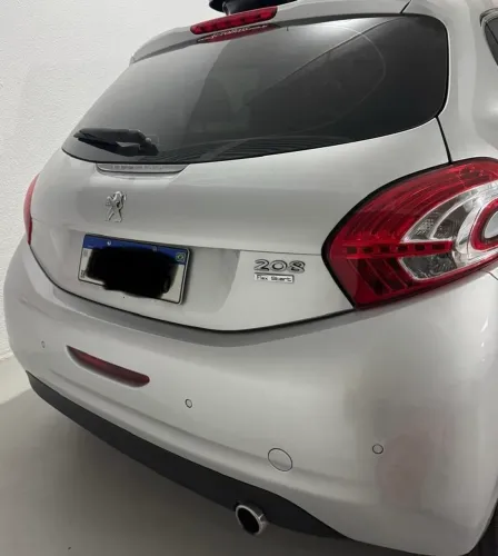 Peugeot 208 Griffe 1.6 Flex 16V 5P Aut. 2015