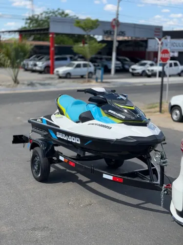 JET SKI GTI 130 HP 2015 ZEROOO