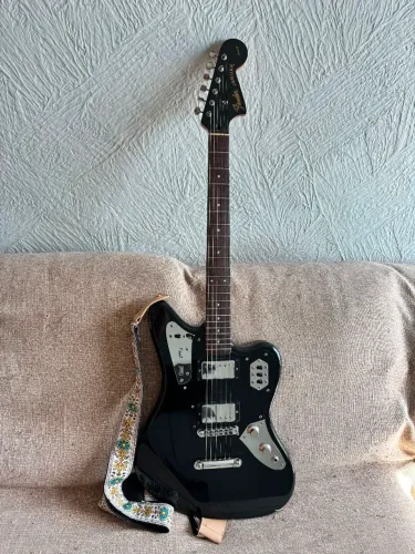 Guitarra Fender jaguar special hh japan