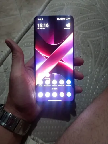 Xiaomi Poco x7 256gb 8+8 Ram
