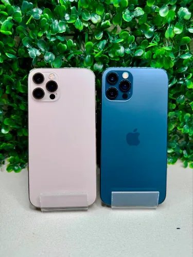 iPhone 12 Pro 128Gb seminovo sem marcas de uso disponível