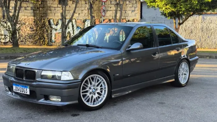 BMW 328I /IA (modelo Antigo) 1996