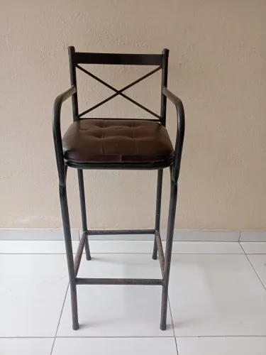 Cadeira de corte infantil