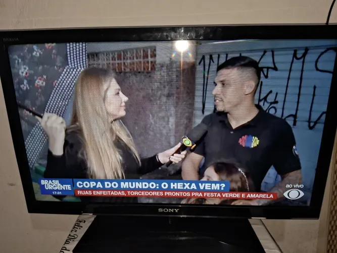 Vendo TV 32 Sony so nao tem controle 