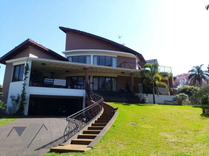 Sobrado com 5 dormitórios para alugar, 630 m² por R$ 25.300,00/mês - Centro - Cascavel/PR