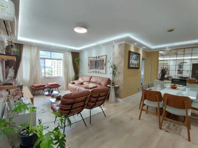 Apartamento á venda 2 quartos na Aparecida em Santos