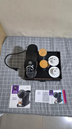 Cafeteira Expresso Arno Nescafé Dolce Gusto Genio S Plus preta