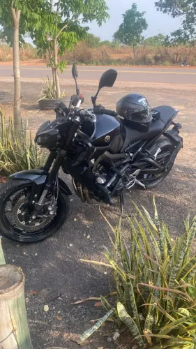 Yamaha MT-09 ABS 2022/2023 - Apenas 3.000 km - Impecável