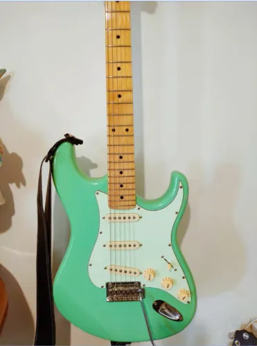 Guitarra Tagima T635 Classic Surf Green Stratocaster