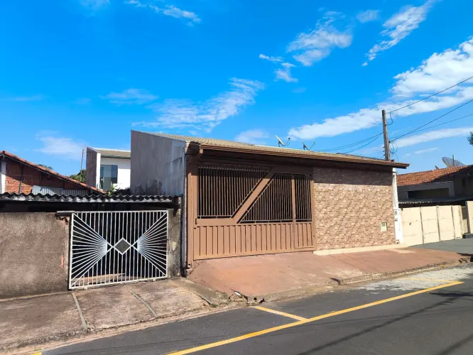 Casa mobiliada a venda Olímpia-SP