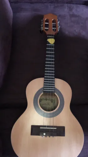 Cavaquinho Elétrico Hofma