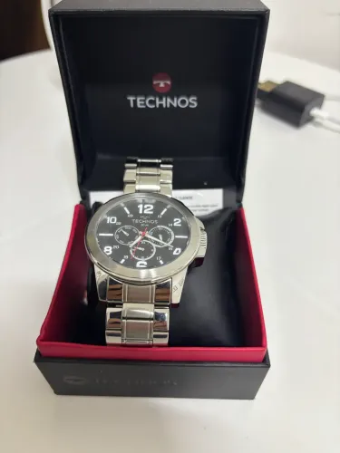 Rélogio Technos semi-novo
