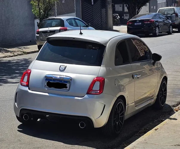 Fiat 500 Cult 1.4 Flex 8V EVO Mec. 2012