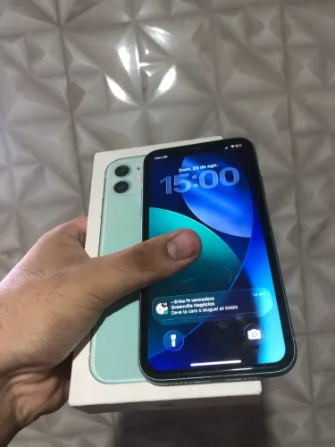 IPHONE 11