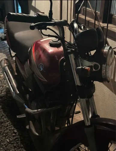 Moto YBR Unico dono 