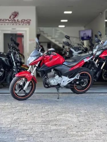 HONDA CB 300R 2010