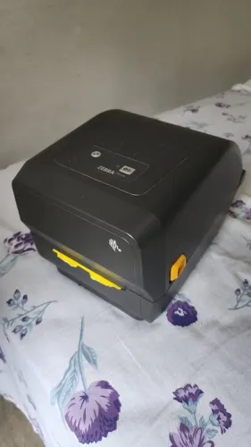 Impressora Zebra ZD220t 2021 - SEM BLOQUEIO - Aceita genéricos